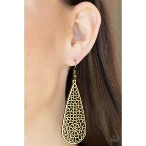 Posy Pasture Brass Earrings (261)
